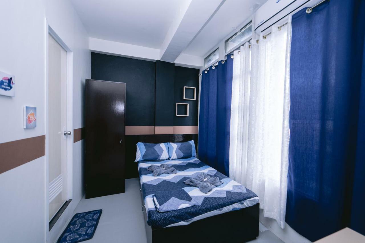 Napsule Suites Davao Exterior photo